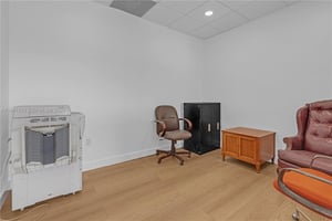 29170937