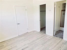 30790092