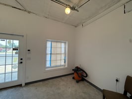 29220806