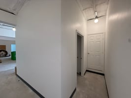 29220811