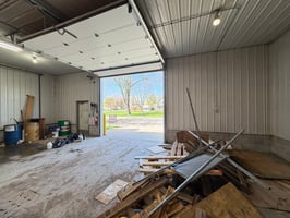 31851030