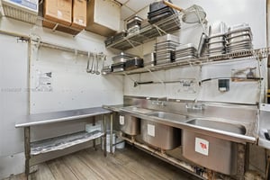 29467498