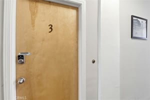 29281640