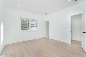 29284698