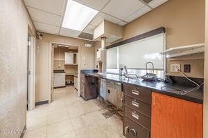 29290537
