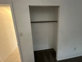 29327582