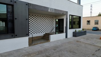 31561077