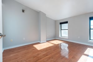 29332043