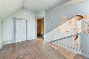 33662380