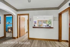29377370