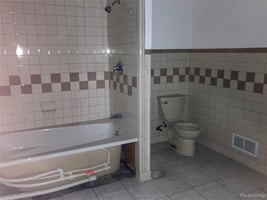 29381379