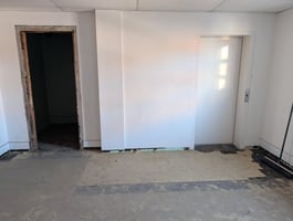 29384218
