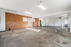 29390185