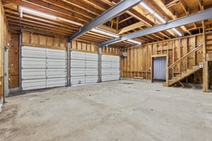 29392579