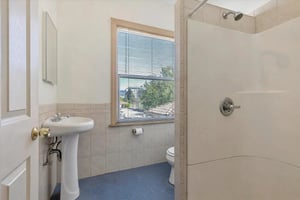 29394296