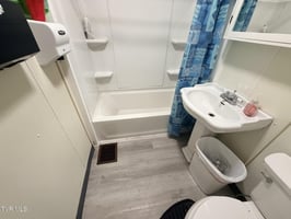 29398704