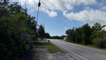 29400472
