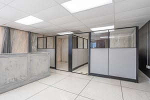 29404348