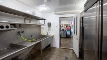 29430937