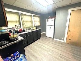 29437554