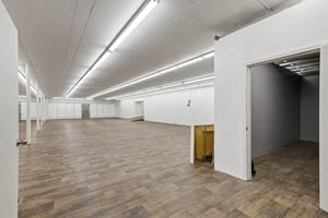 34573577