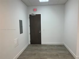 33308617