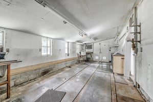 29468300
