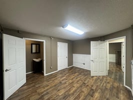 29477743
