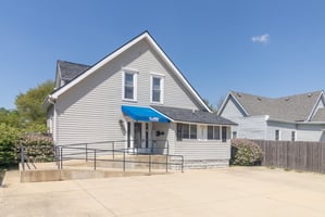 32026104