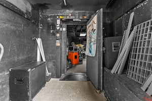 29483529