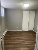 29492572