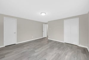 29500790