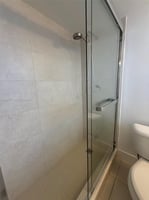 29504316
