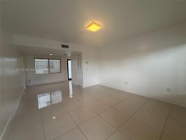 29504342