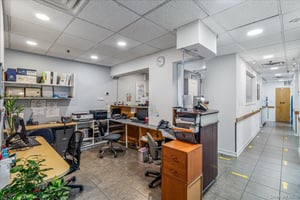 29508851