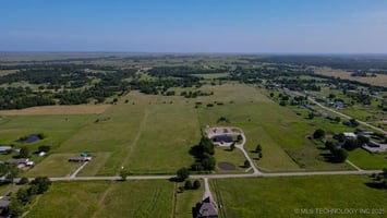 29510205