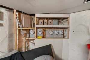 29522801