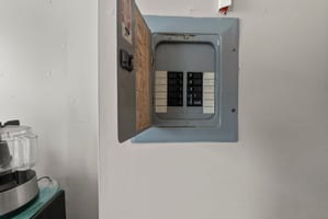 29522803