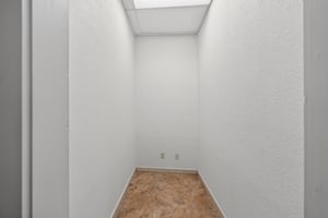 29529448