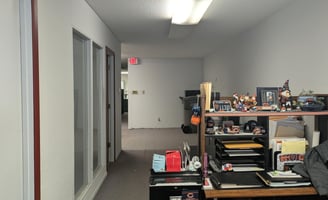 29523761