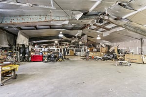 29525571