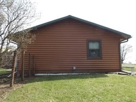 31762648