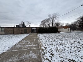 29538951