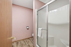 30104863