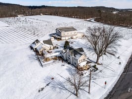 29546370