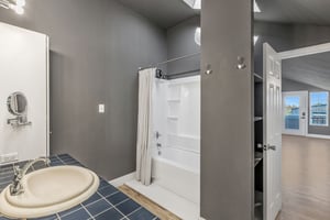 29547671