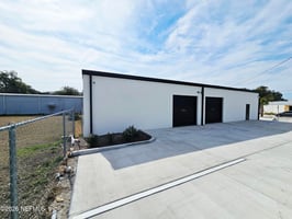 29556770