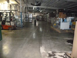 29557760