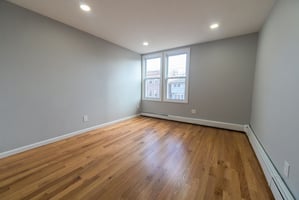 29562961