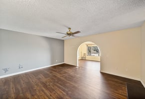 29564044